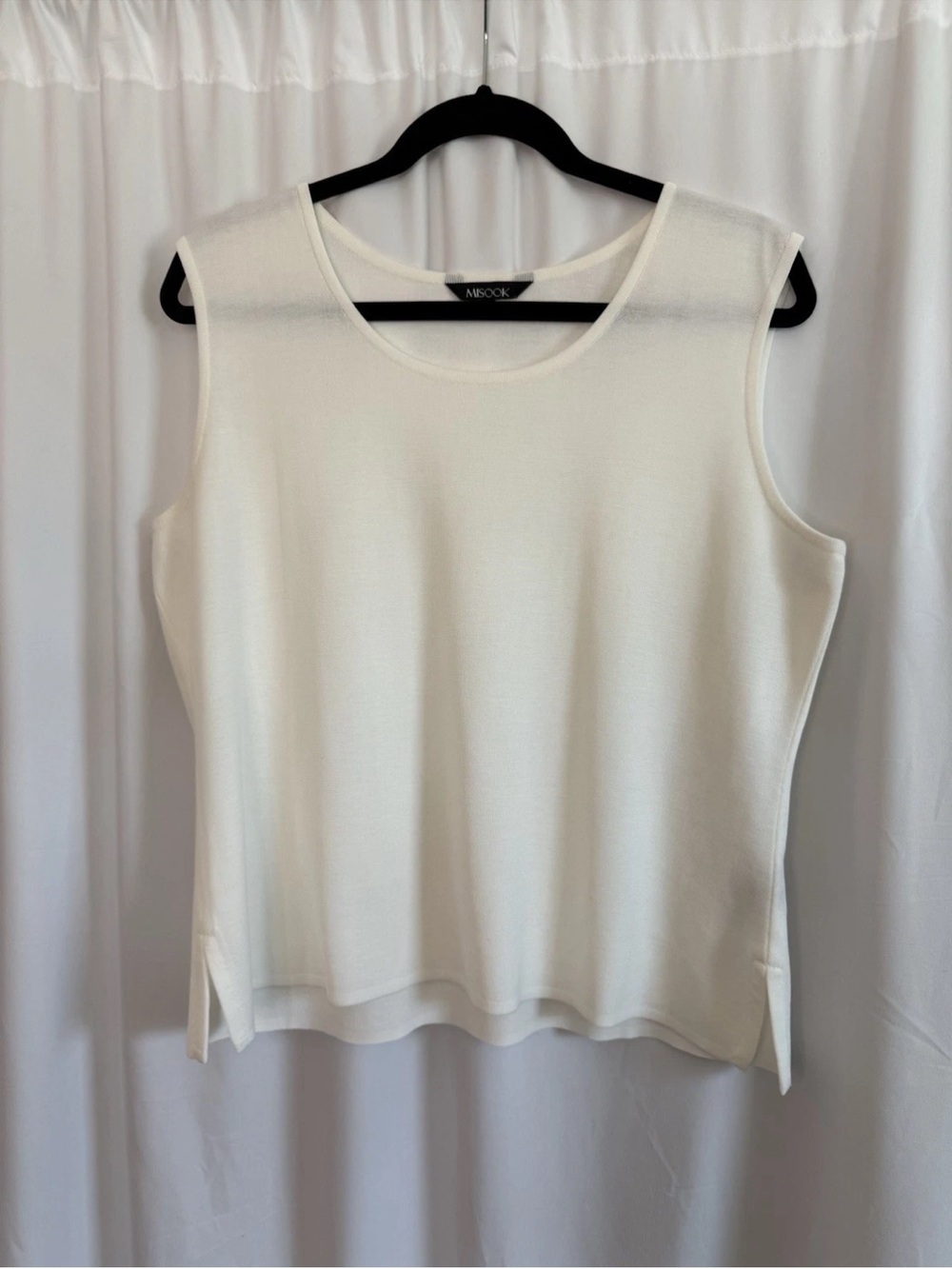 Misook White Knit Tank Top - Size Large